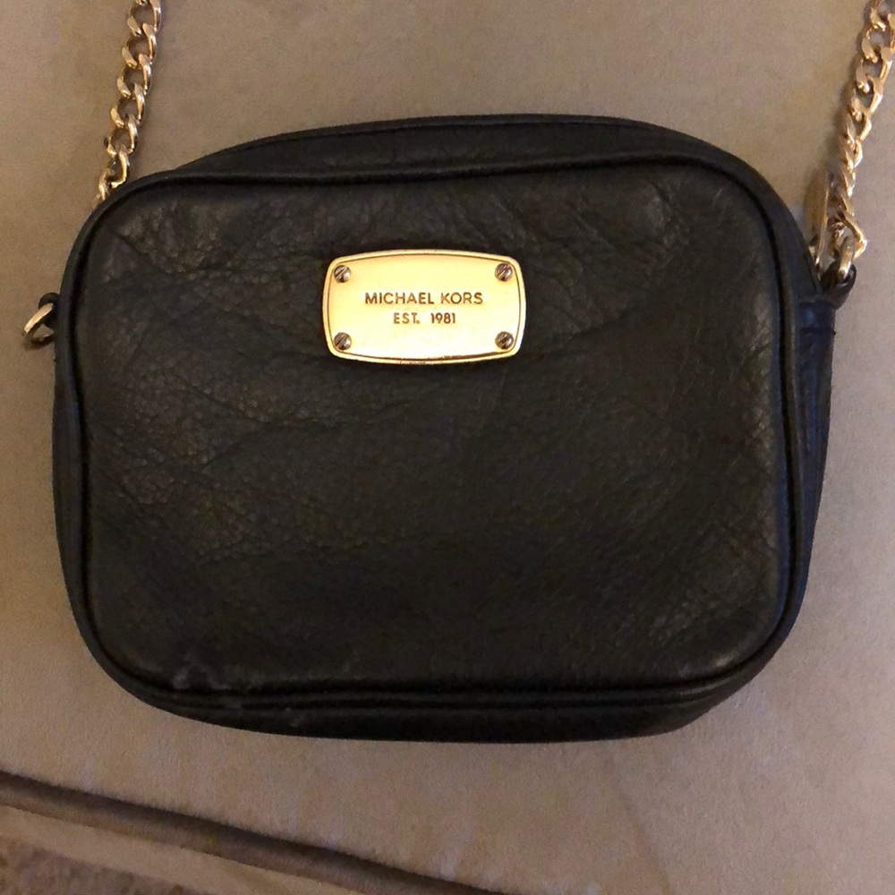 Black Michael Kors crossbody